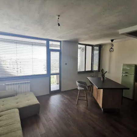 Appartement Stylish In The Top Center *